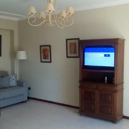 Miguel Torga T1 Deluxe Apartment